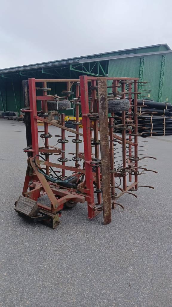 VM VM 450 Harrows