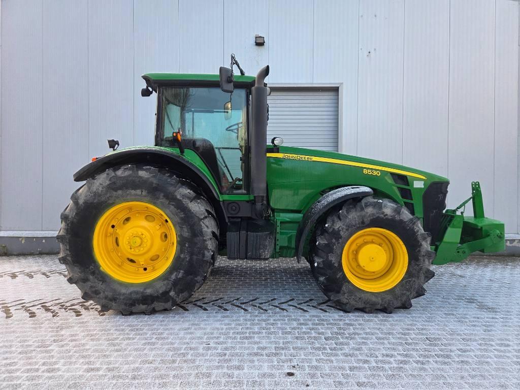 John Deere 8530 Traktori