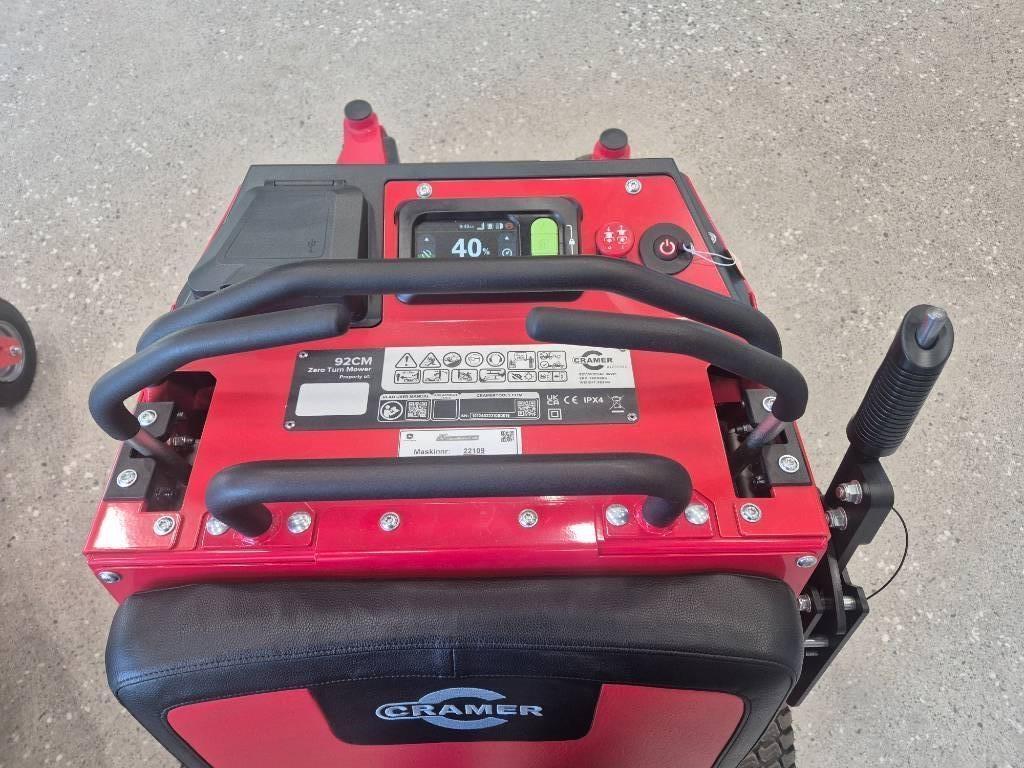 Cramer Optimus ZTCS92 Zero Turn Ståklippare 92 cm – Helt Åkgräsklippare