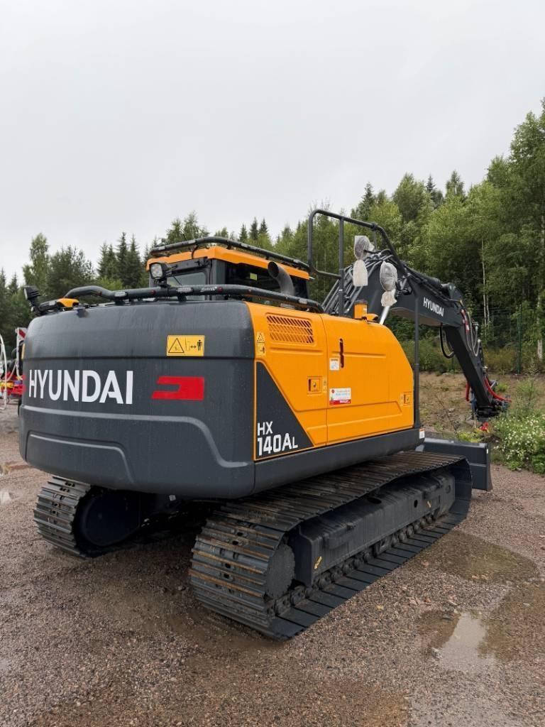 Hyundai HX140AL Bandgrävare