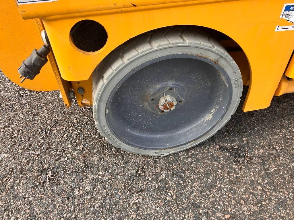 HAULOTTE COMPACT10 N - NEW BATTERIES 2 NEW WHEELS Plataformas tijera