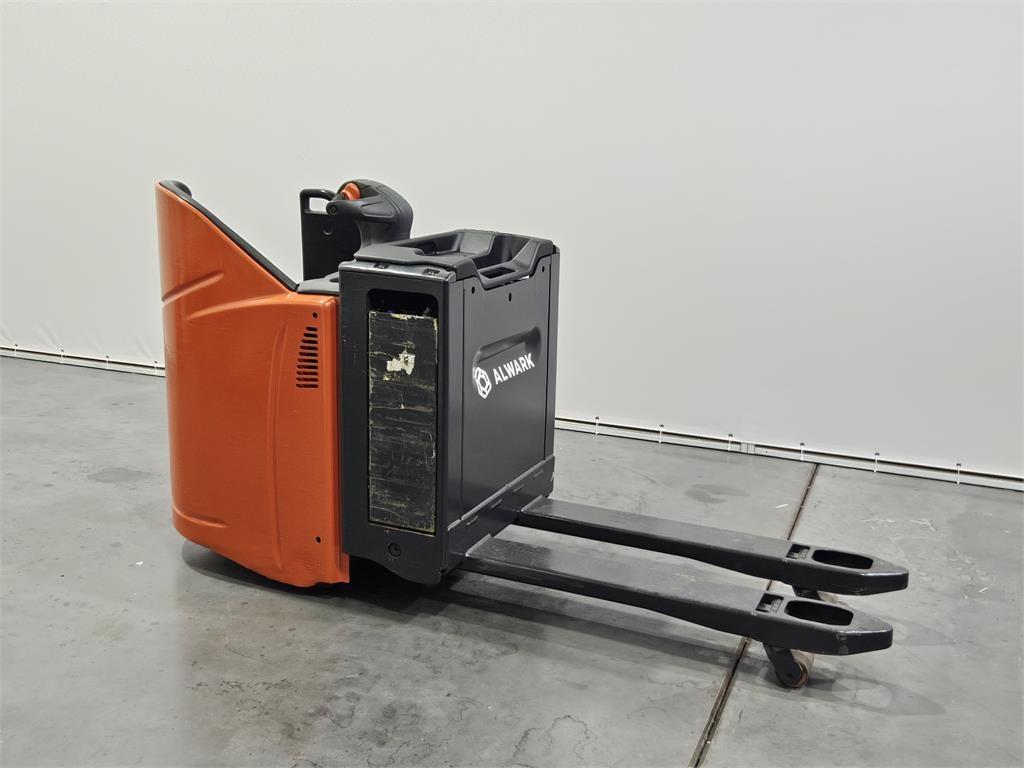 Linde T20SP Pedestrian power pallet trucks