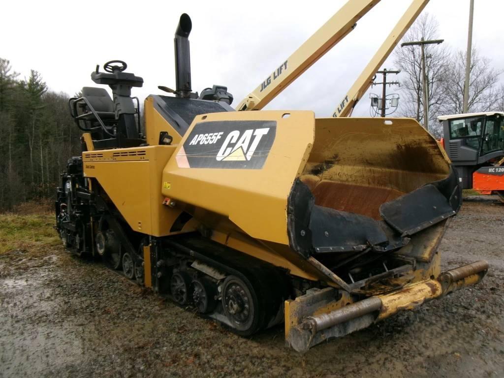 CAT AP 655 F | 2016 | 5,208 hrs | INBOUND LE HAVRE Asphalt pavers
