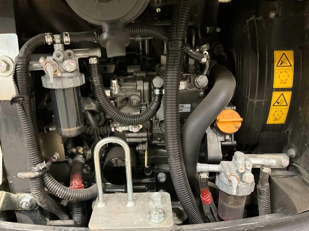 Hitachi ZX 19-6 Miniescavatori