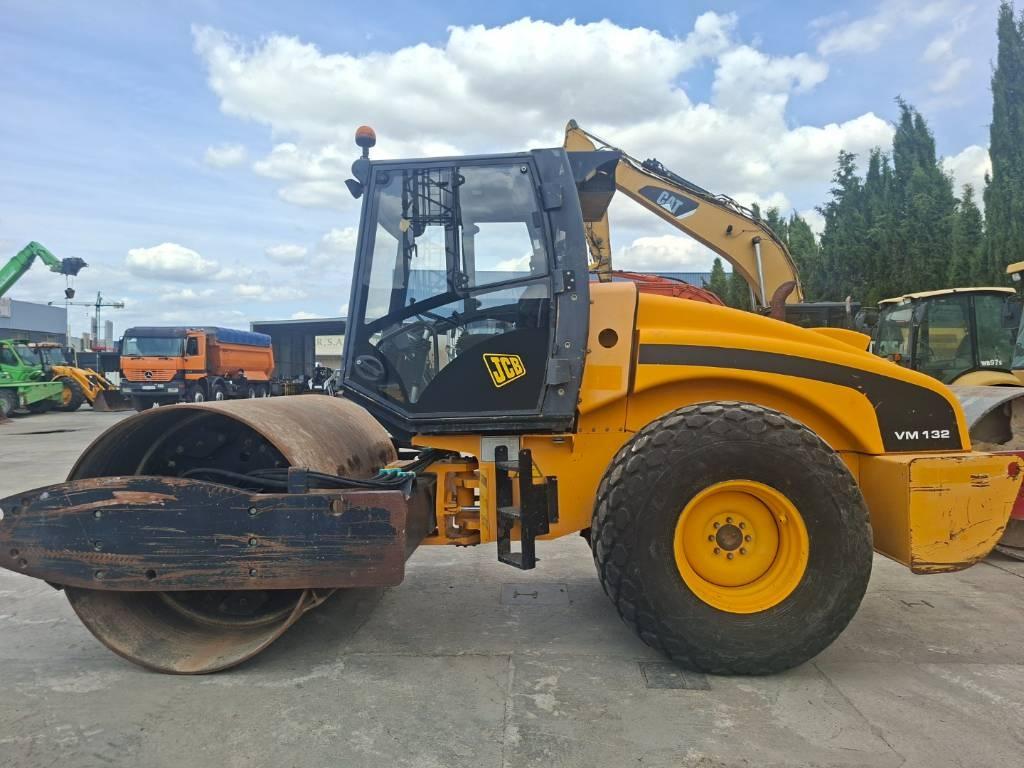 JCB Vibromax VM 132 D Erdbauwalzen