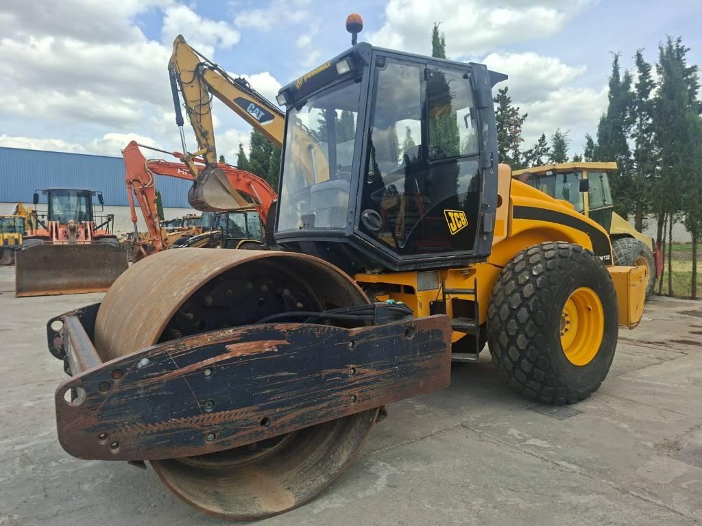 JCB Vibromax VM 132 D Erdbauwalzen