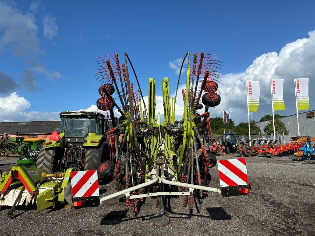 CLAAS LINER 4000 HHV Ranghinatori