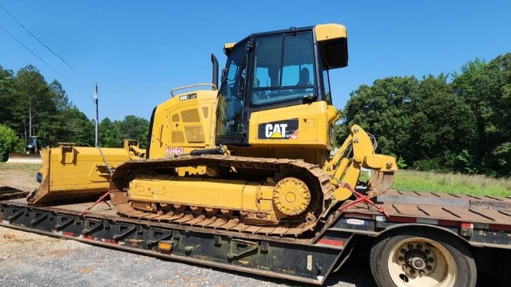 CAT D5K2 LGP | 2020 | 3,050| INBOUND ROTTERDAM Crawler dozers