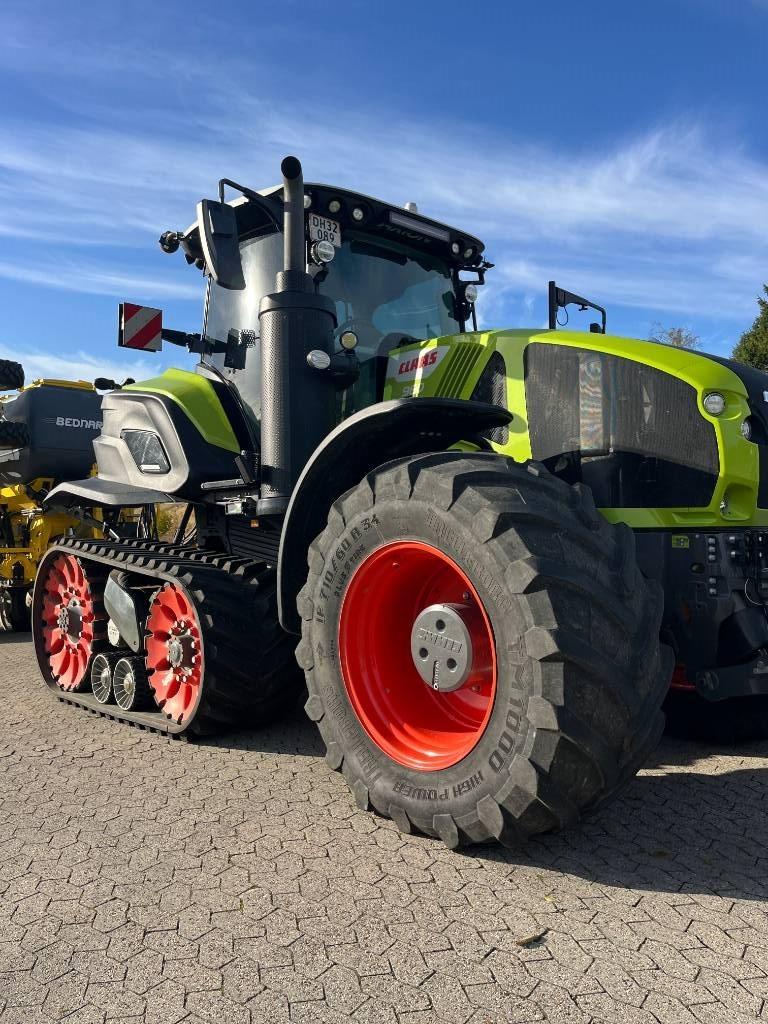 CLAAS AXION 960TT Tractores