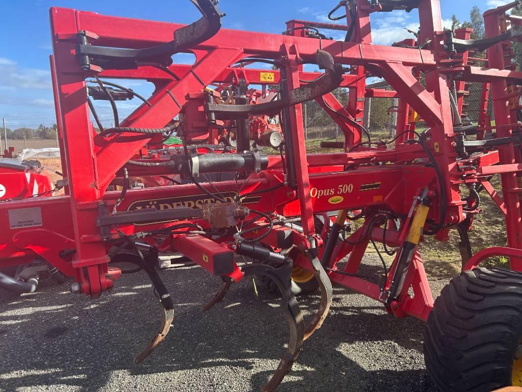 Väderstad Opus500 Chisel ploughs