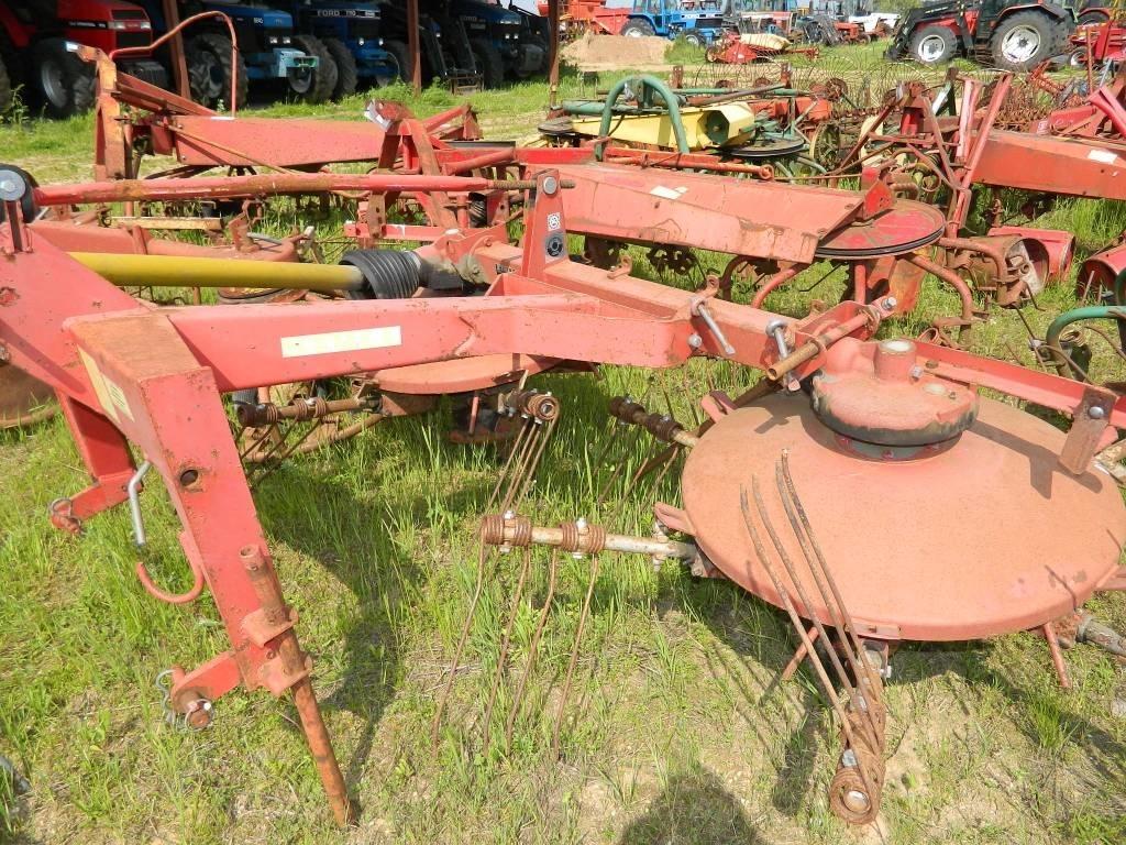 Stoll UM 400 Grābekļi un siena ārdītāji