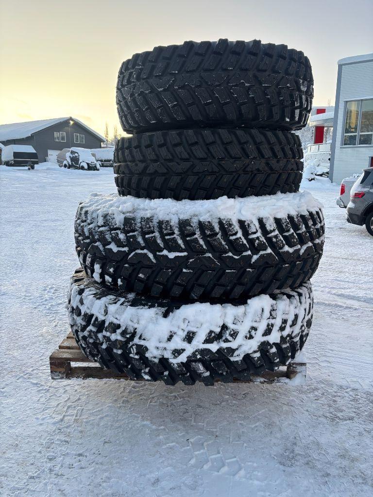 Nokian TRI2 Sonstige Landmaschinen