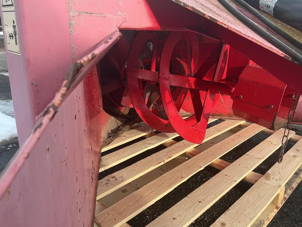 Ala-talkkari AT 260 Spazzaneve