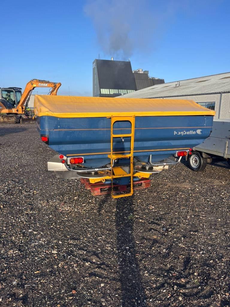 Bogballe M2W Manure spreaders