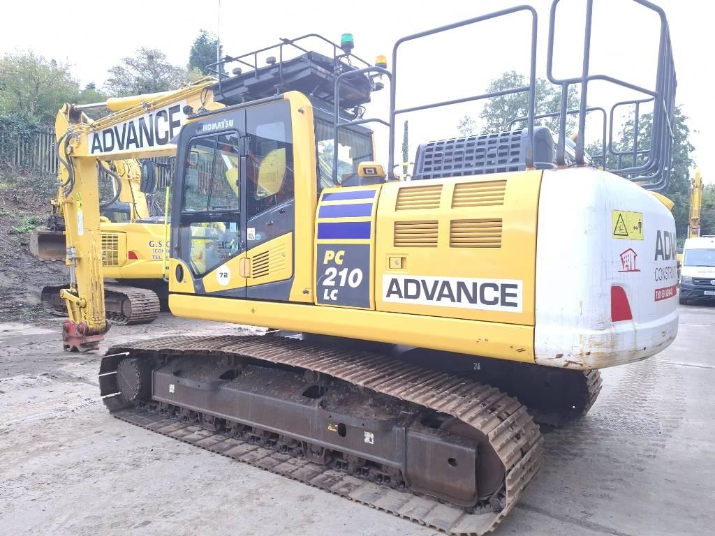 Komatsu PC210LC-11 Crawler excavators