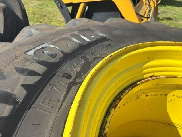 Dubbelmontage Michelin IF 710/75R42 Däck, hjul och fälgar