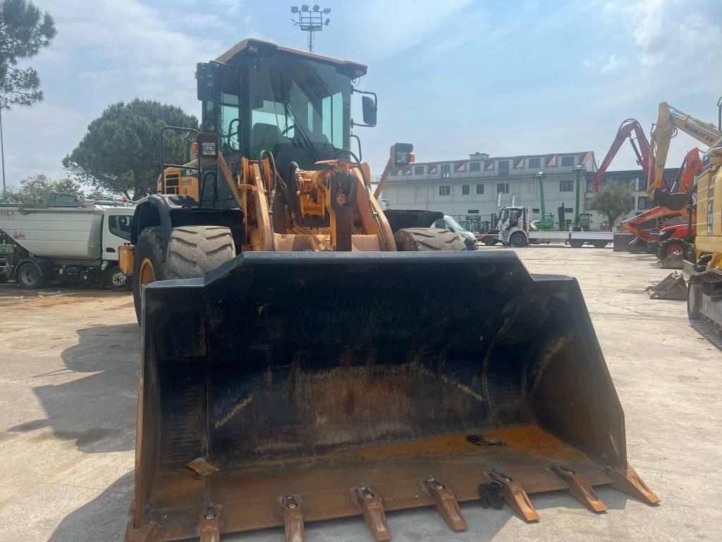 Hyundai HL 757-9 A Pale gommate