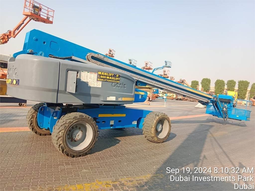 Genie S85 Telescopic boom lifts