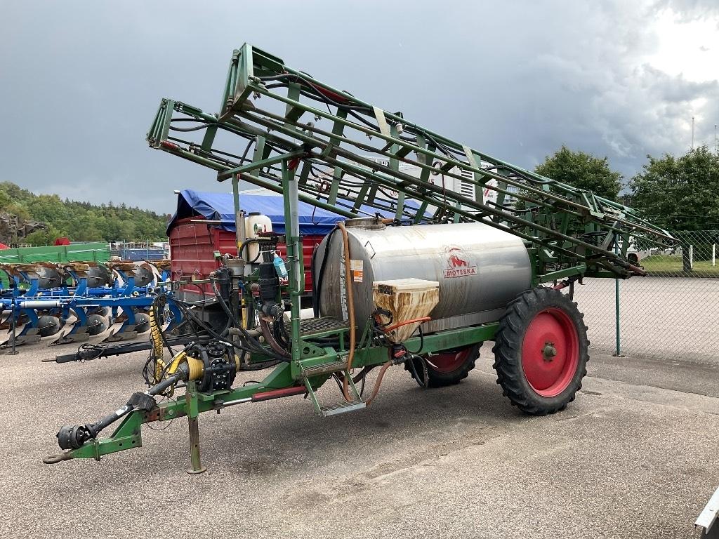 Moteska 2500 Dragna sprutor