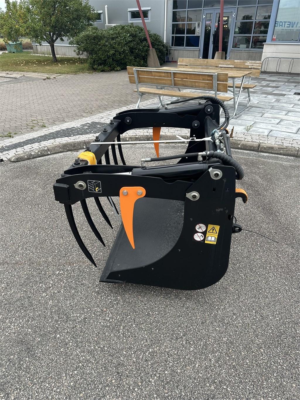 Ålö Quicke Multibenne M+ 130 Lastarredskap