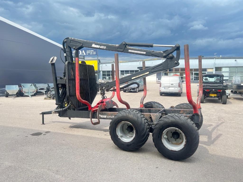 Nokka HK 4372 + 1002K metsäkuormainpaketti Forest trailers