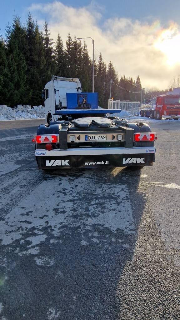 VAK PV 3-40 BLINKKI Useita Lavapuoliperävaunut