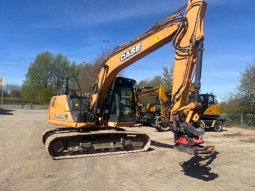 CASE CX 130 D Gravemaskiner på larvebånd