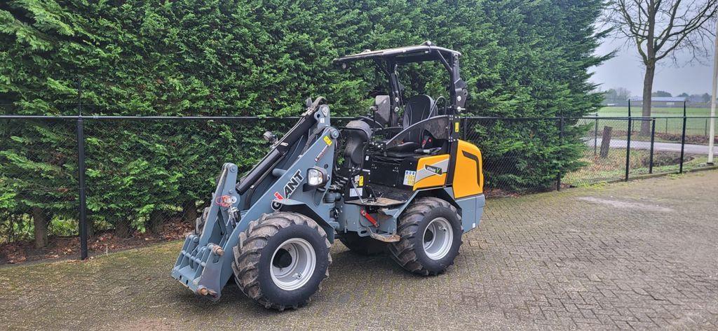 GiANT G2500 HD Radlader