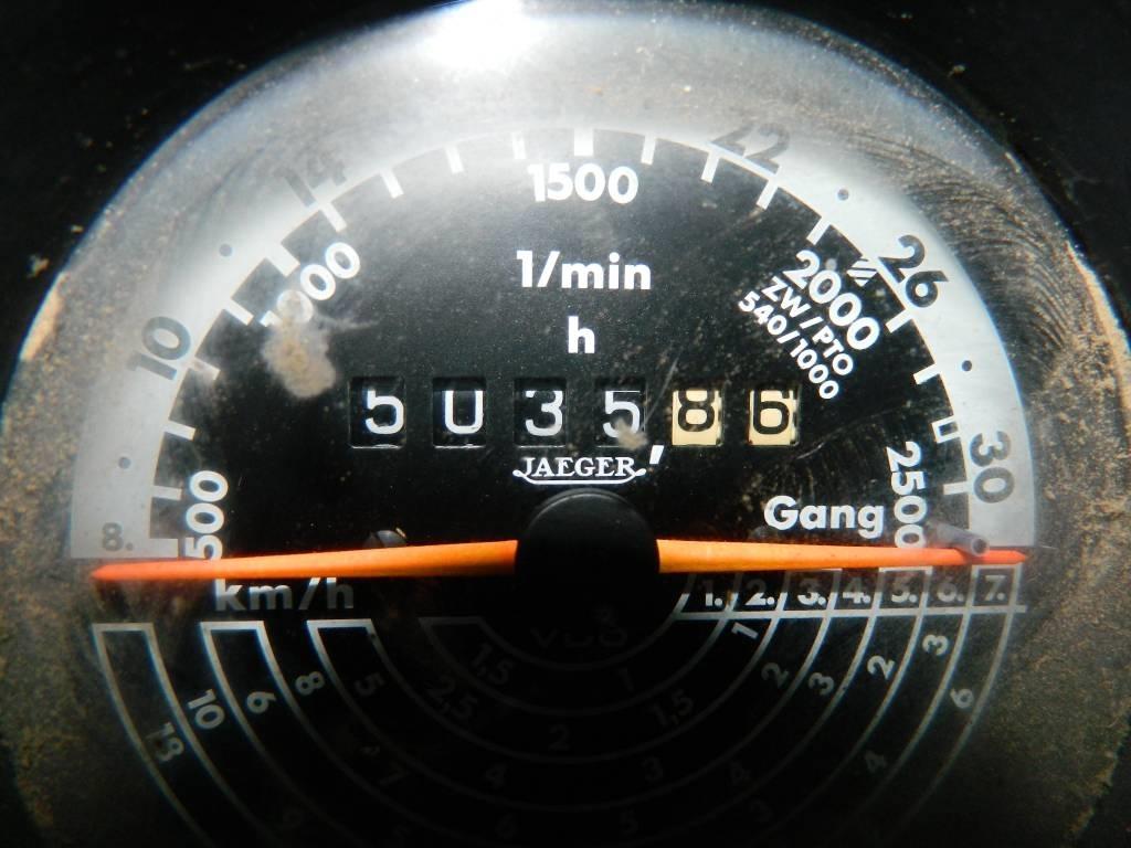 International 844 AXL Traktori