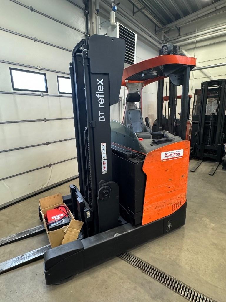 Toyota RRE250H Reachtruck