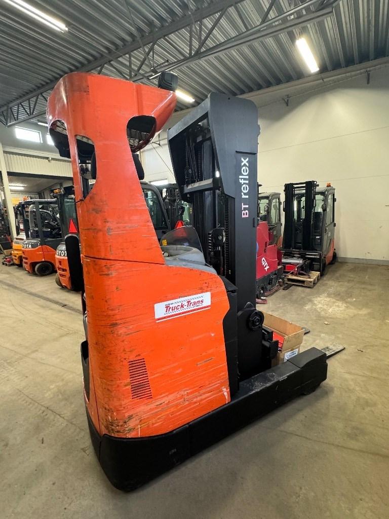 Toyota RRE250H Reachtruck