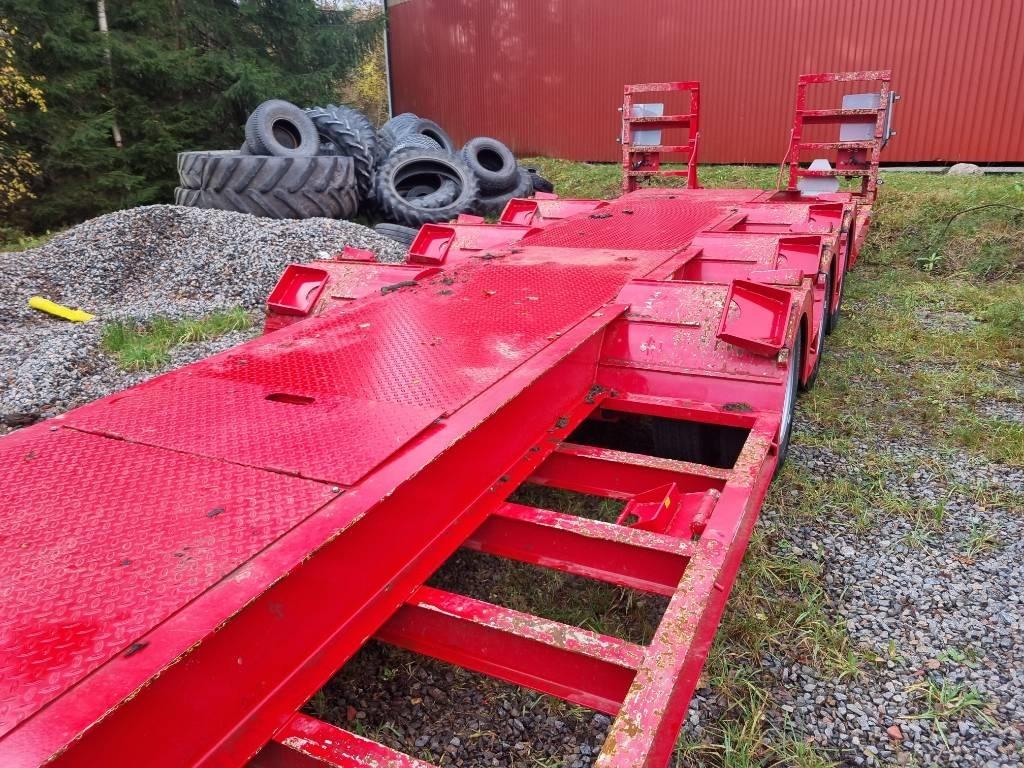 MAC Skogsmaskin kärra 24ton Maskintransporter