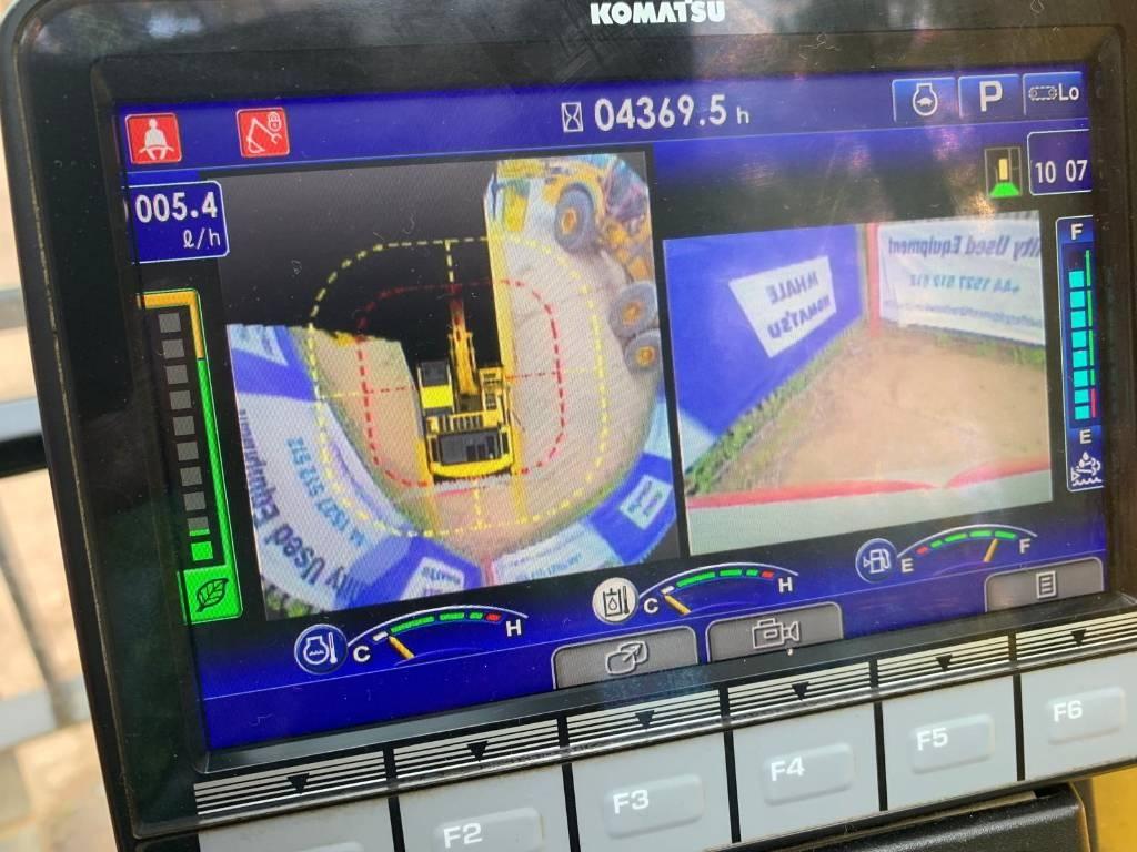 Komatsu PC 210 LC-11 Crawler excavators