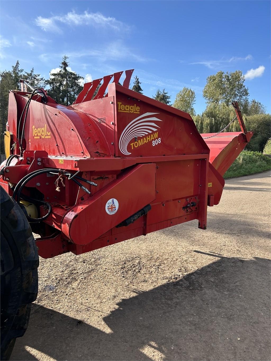 TEAGLE TOMAHAWK 808S Bale shredders, cutters and unrollers