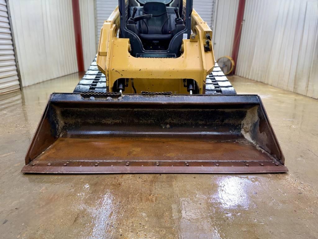 CAT 299 D3 | 2022 | 3386hrs | Available for Export Skid steer loaders