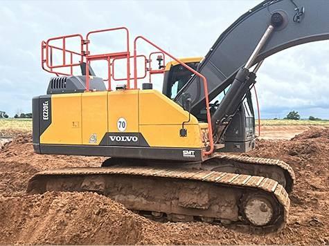 Volvo EC 220 EL Crawler excavators