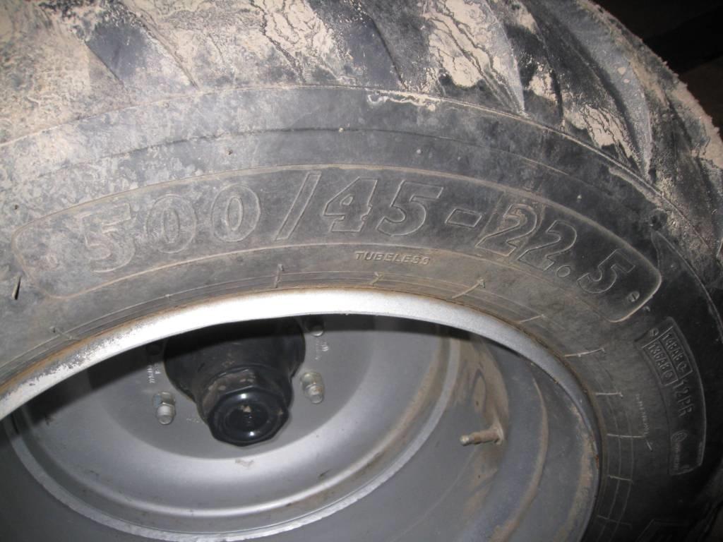 Kuhn VB 2265 Rundballenpressen