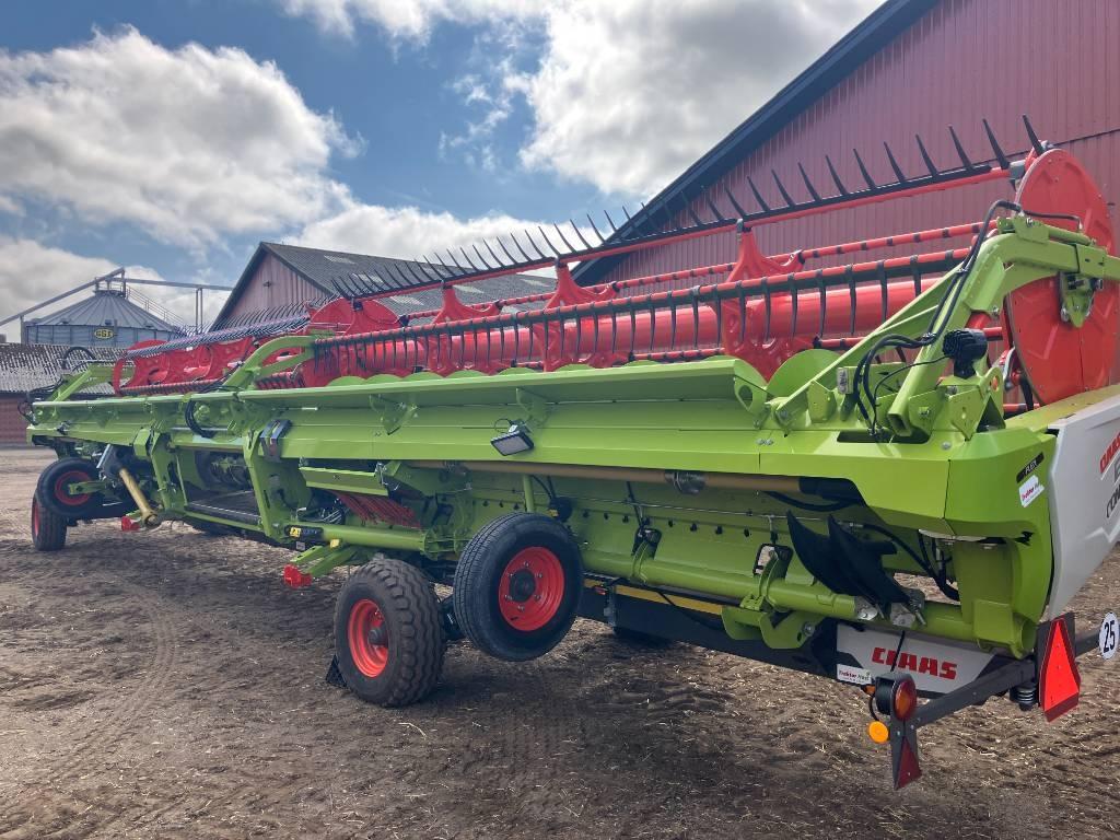 CLAAS Lexion 8900 4 WD Mähdrescher