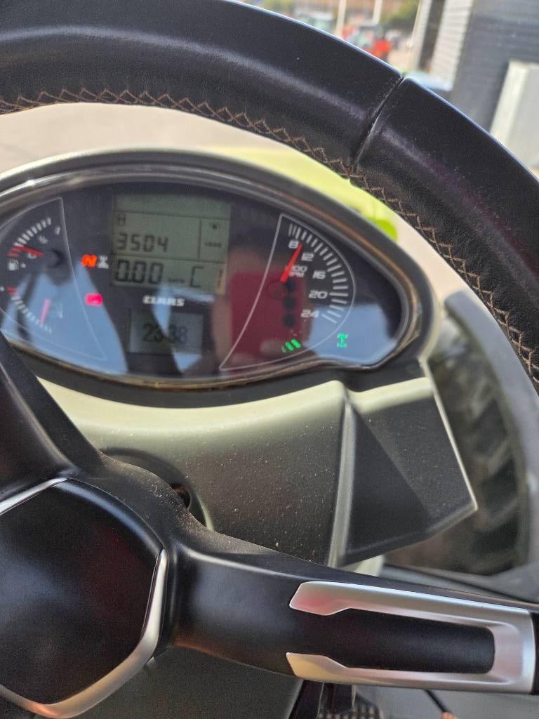 CLAAS Axion 850 Cebis Traktoren