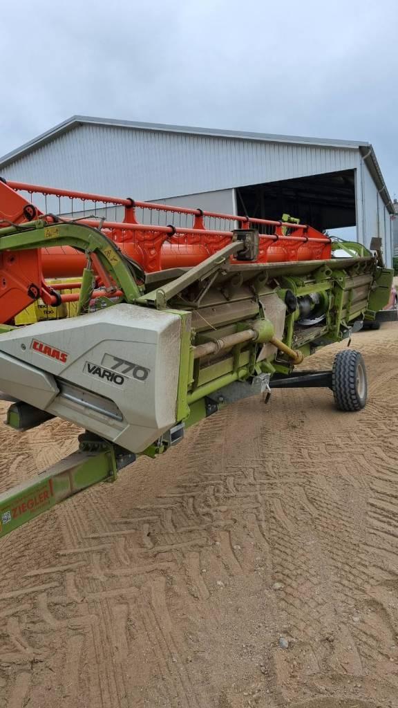 CLAAS Lexion 670 Mähdrescher