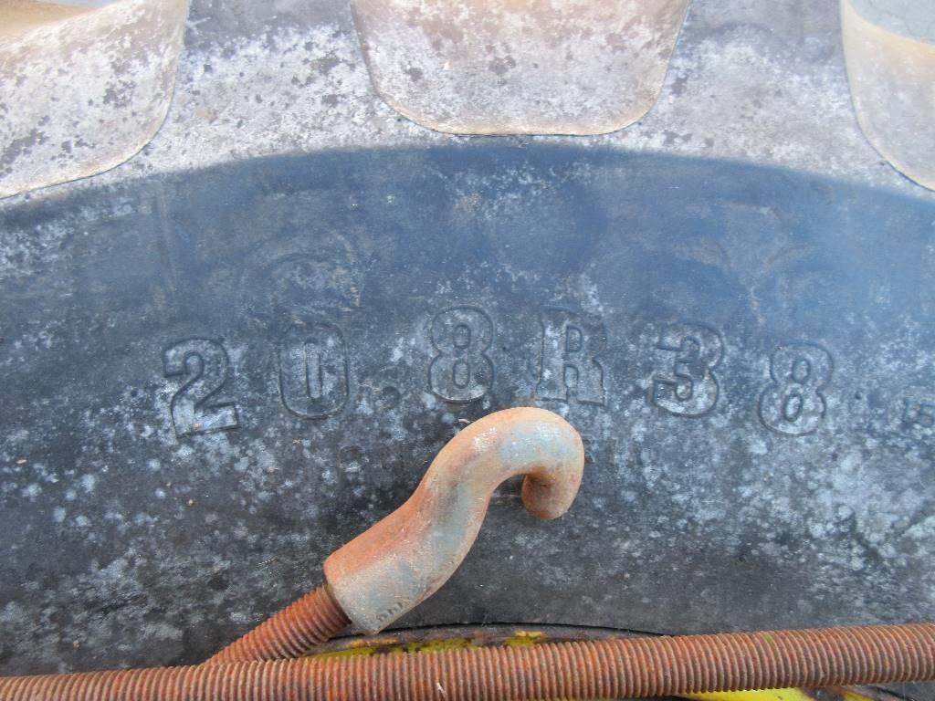 Firestone 20.8-38 Hjul, Dæk og Fælge
