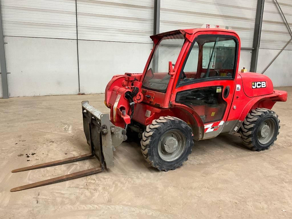 JCB 520-40 Sollevatori telescopici