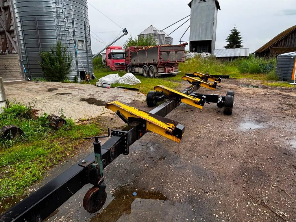 New Holland CX 8080 Combine harvesters