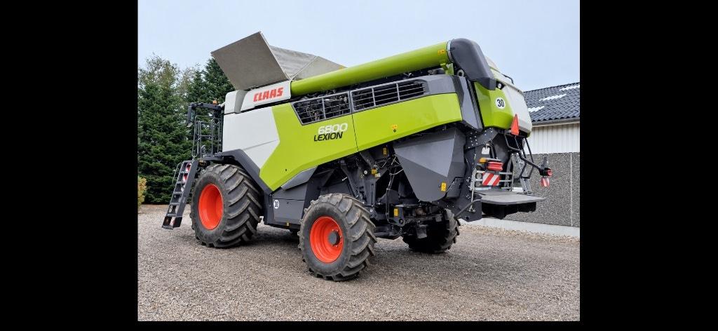 CLAAS Lexion 6800 Combine harvesters