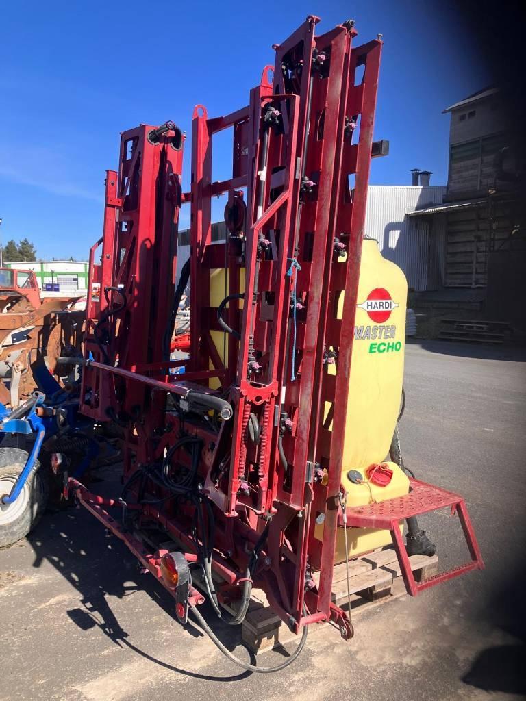 Hardi Master 1200 Pro Mounted sprayers