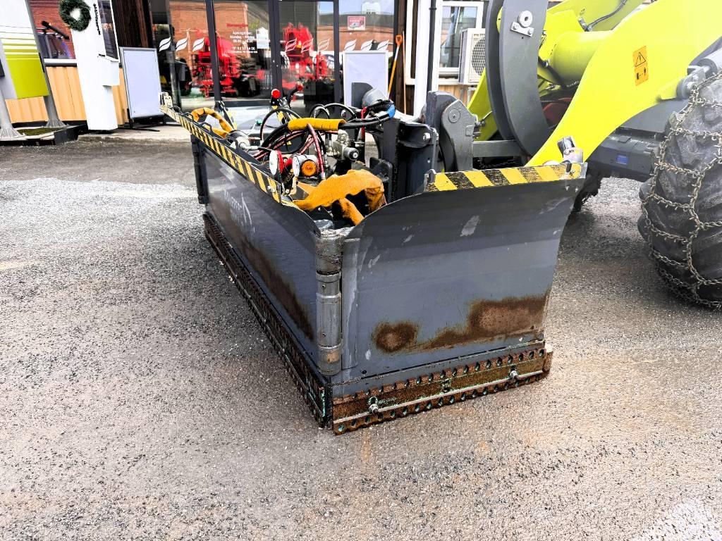 Stark UAR4200/2400 Schneeschilde und -pflüge