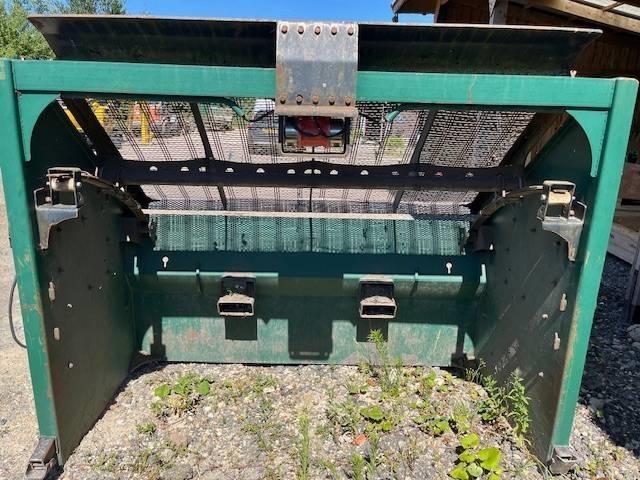 PROSCREEN PVG12V84 Mobile screeners