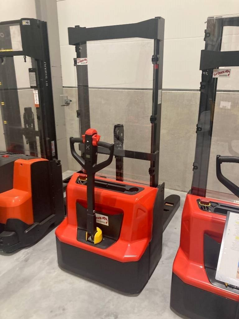 Noblelift PSE12N16LI-ion. Ledstaplare Pedestrian stackers