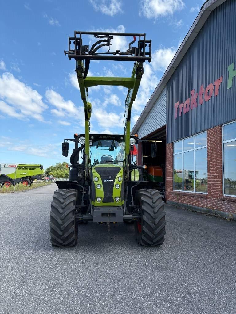 CLAAS Arion 650 Hexashift Tractors