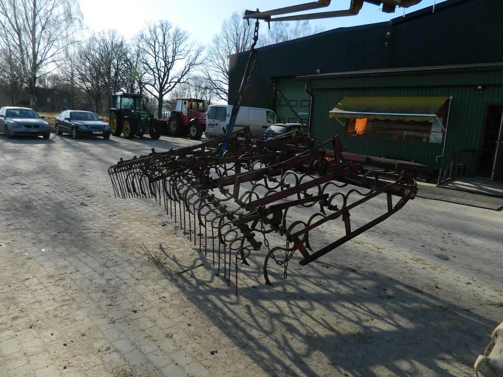 Lilla Harrie 3600 Kultivatori